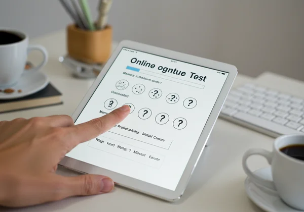Screenshot of a cognitive test on a tablet, showing progress.